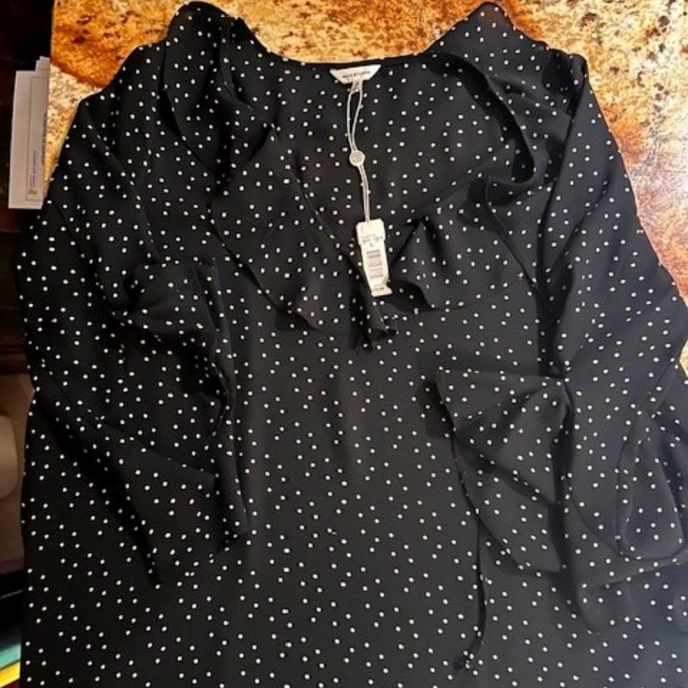 Max Studio Black and White Polka Dot Ruffle Blouse Size Large New with Tags